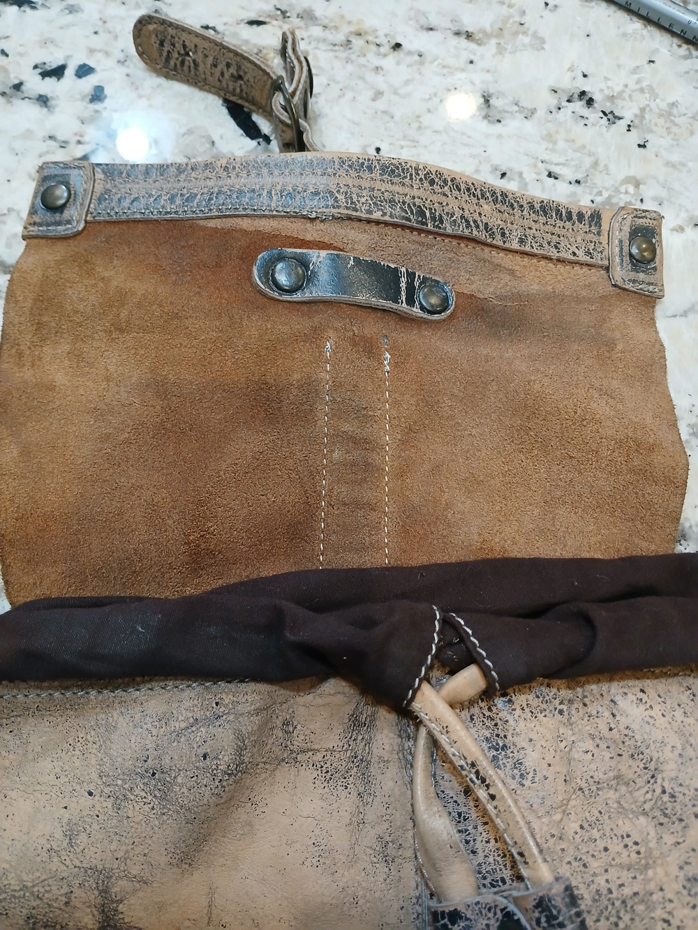 BED STU Distressed Leather JERICHO Brown Backpack - Picture 9 of 13